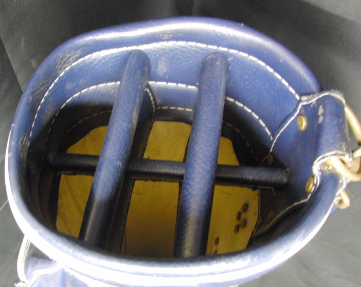 Vintage 6 Division Vintage Ben Hogan Cream Blue Red Trolley Cart Golf Bag 7 Vintage 6 Division Vintage Ben Hogan Cream Blue Red Trolley Cart Golf Bag - Image 5