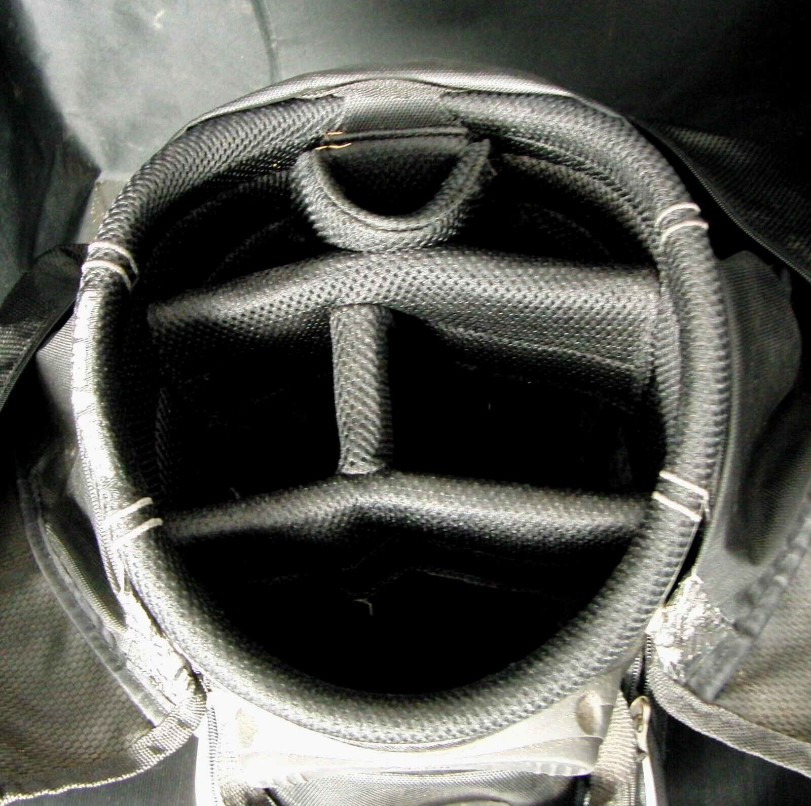 6 Division Mizuno Tour Cart Trolley Golf Clubs Bag 7 6 Division Mizuno Tour Cart Trolley Golf Clubs Bag - Image 5