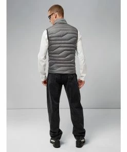 J.Lindeberg Cliff Light Down Golf Vest AMOW06707 9 J.Lindeberg Cliff Light Down Golf Vest AMOW06707 -Mens Sales Store AMOW06707 U133 d Web 150dpi