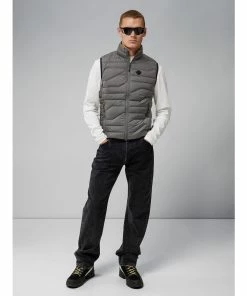 J.Lindeberg Cliff Light Down Golf Vest AMOW06707 8 J.Lindeberg Cliff Light Down Golf Vest AMOW06707 -Mens Sales Store AMOW06707 U133 e Web 150dpi