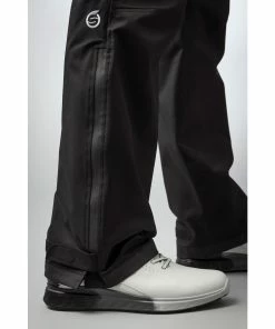 Sunderland Vancouver Quebec Waterproof Golf Trousers SUNMR35 9 Sunderland Vancouver Quebec Waterproof Golf Trousers SUNMR35 -Mens Sales Store Quebec Closeup Hem
